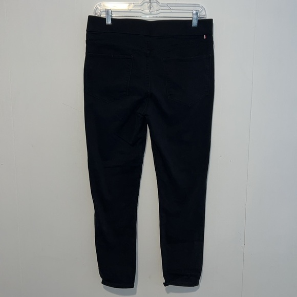 Tommy Hilfiger Women’s Stretchy Black Pants 202 - Picture 2 of 6